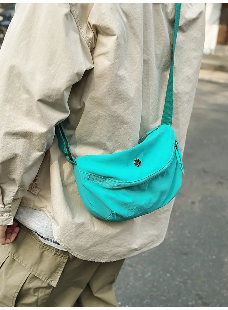 2025 Couple Shoulder Bags Waterproof Parachute Nylon — feature 14