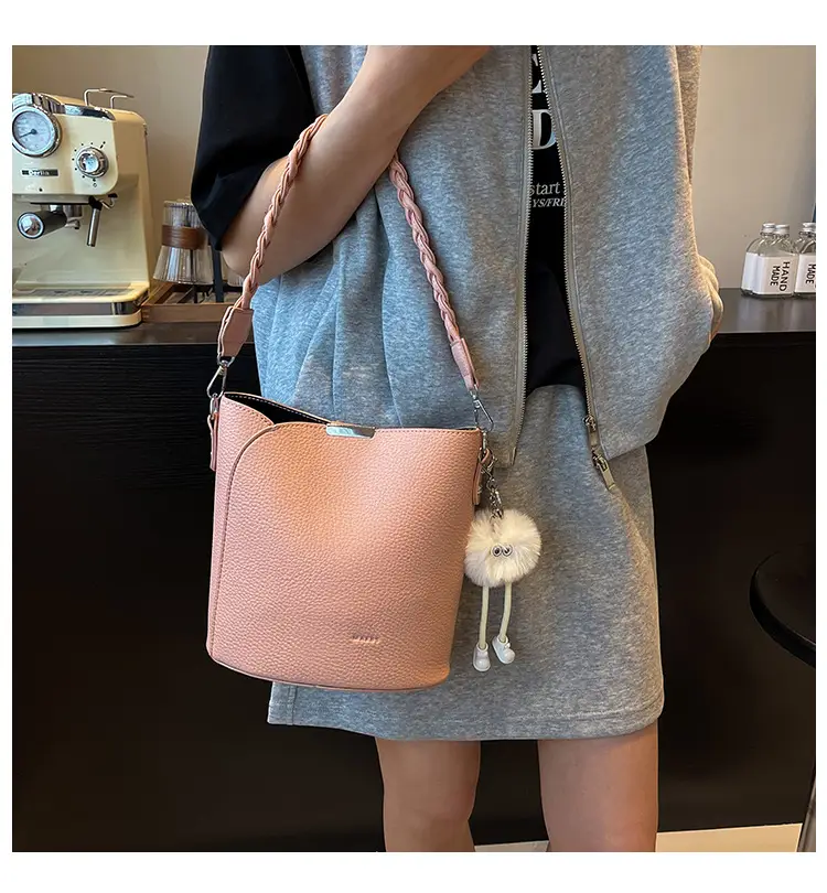 Brown Underarm Bucket Bag for Women New Spring Summer Crossbody — feature 1