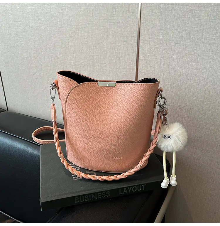 Brown Underarm Bucket Bag for Women New Spring Summer Crossbody — feature 17