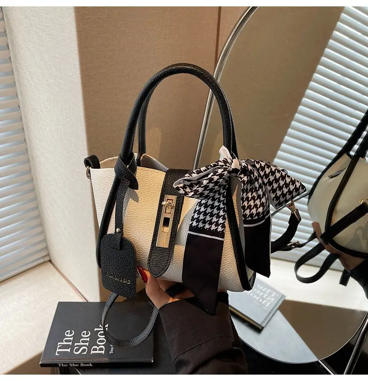 Retro Women's Shoulder Crossbody Bag 2025 New Style — feature 16