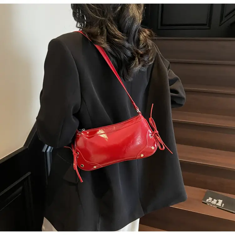 Silver Crossbody Bag for Women 2025 New Niche Commuter — feature 22
