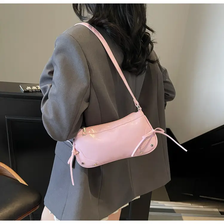 Silver Crossbody Bag for Women 2025 New Niche Commuter — feature 25