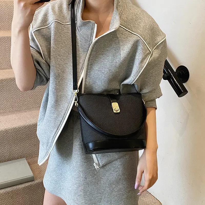 Women's Beige Mesh Crossbody Bag with Leather Strap