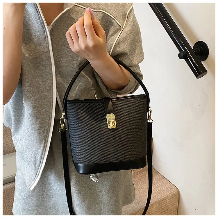 Women's Beige Mesh Crossbody Bag with Leather Strap — feature 22