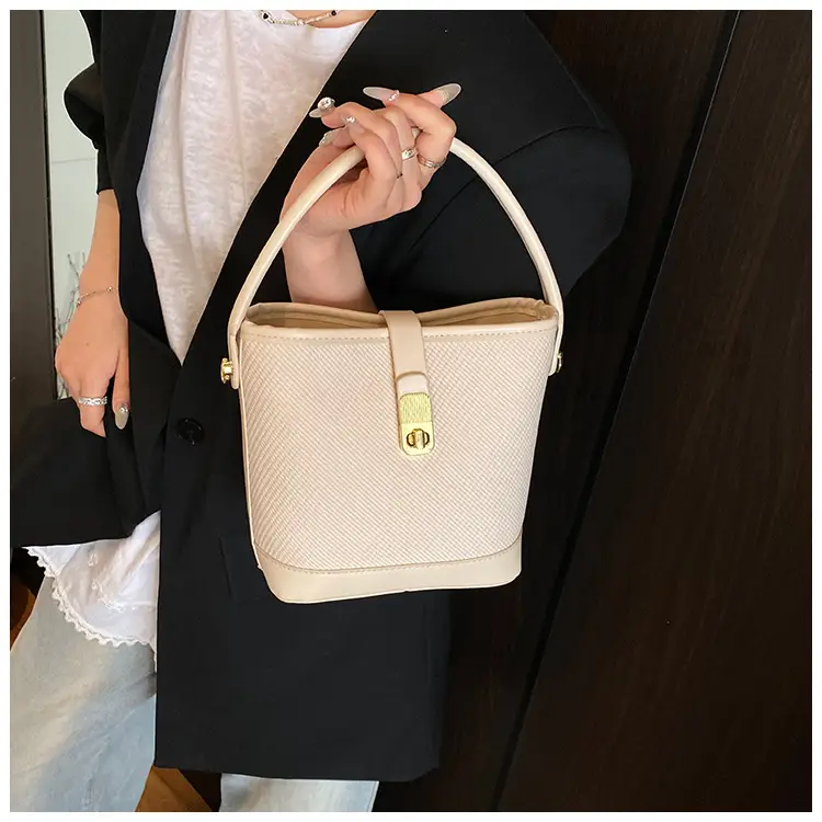 Women's Beige Mesh Crossbody Bag with Leather Strap — feature 32