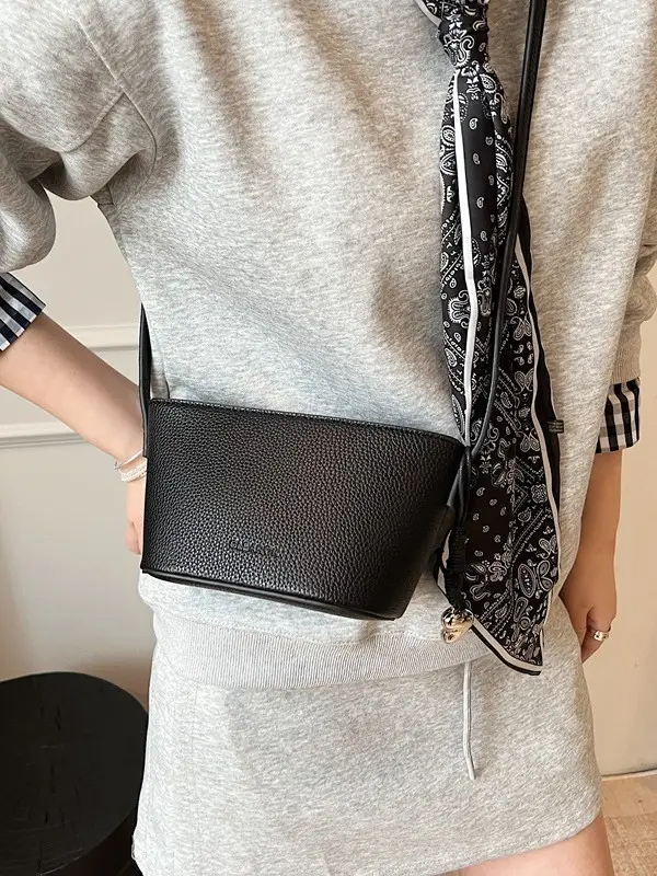 Women's Summer Shoulder Messenger Bag Beige Textured 2025 - Image 8