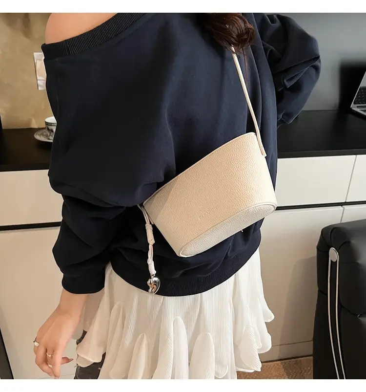 Women's Summer Shoulder Messenger Bag Beige Textured 2025 — feature 19