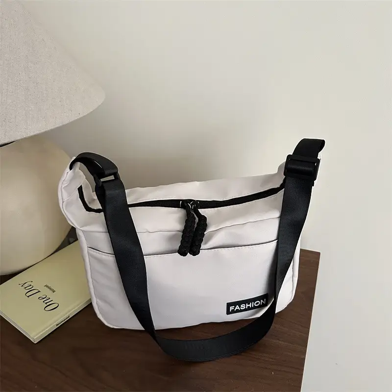 Women's Large Capacity Japanese Style Shoulder Crossbody Bag - Image 6