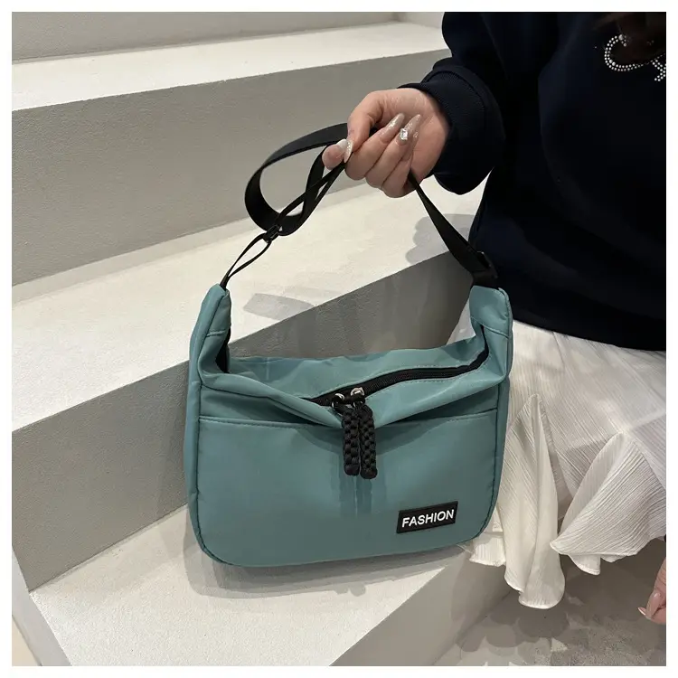 Women's Large Capacity Japanese Style Shoulder Crossbody Bag — feature 13