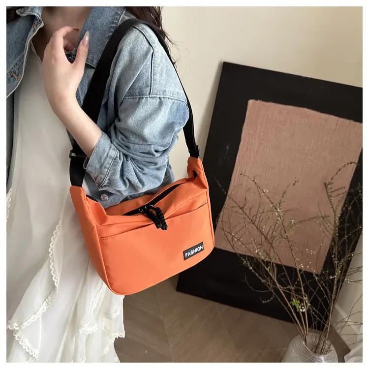 Women's Large Capacity Japanese Style Shoulder Crossbody Bag — feature 18