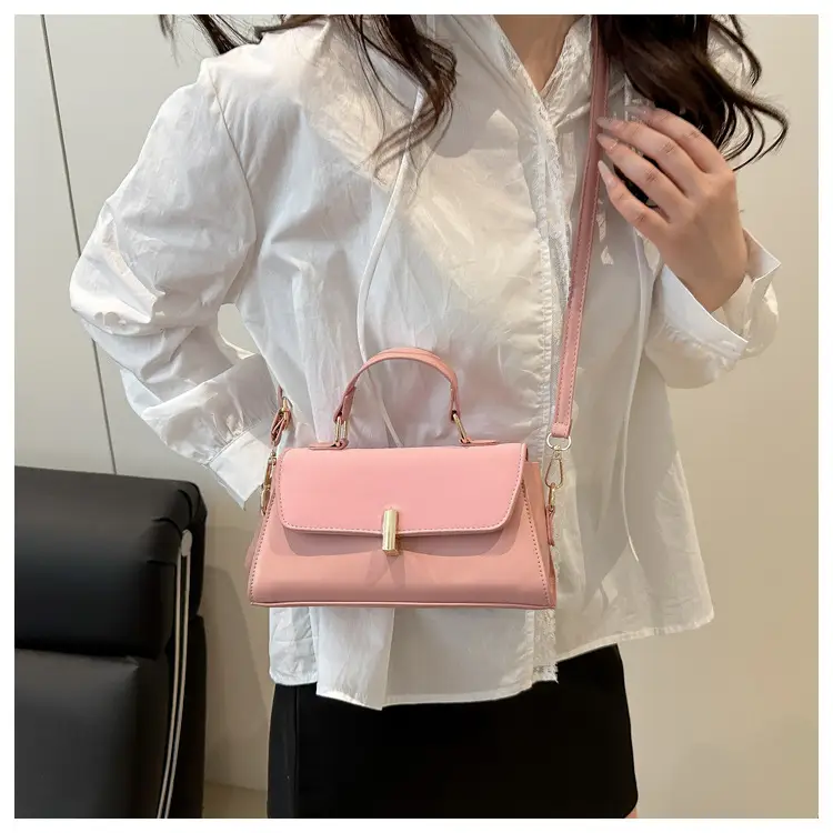 Black Textured Shoulder Bag for Women 2025 — feature 13
