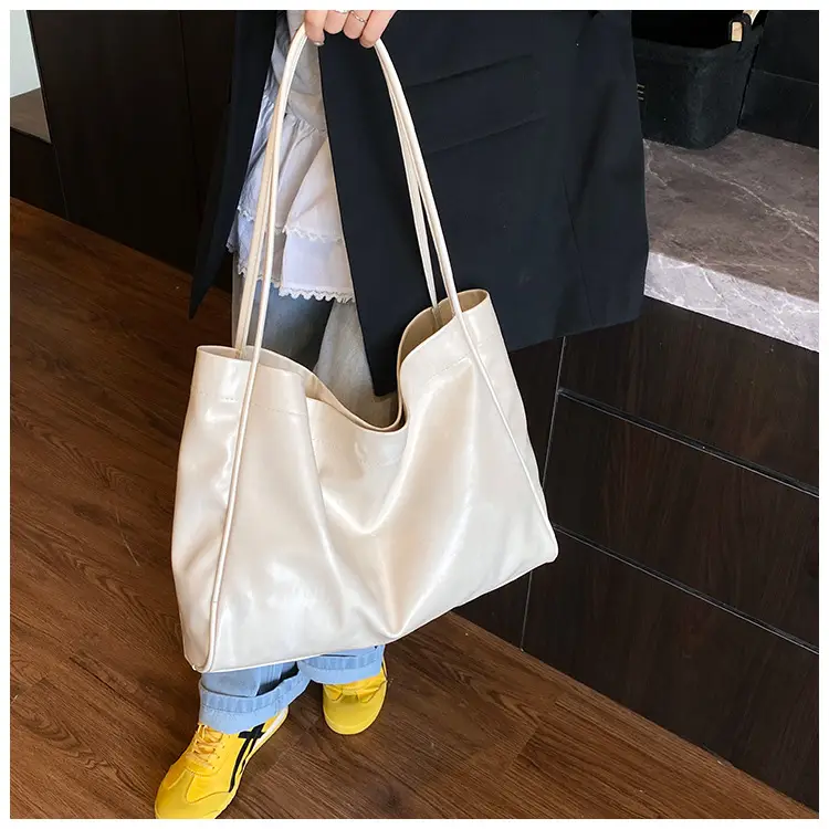 Yellow Large Armpit Tote Bag for Women 2025 — feature 18