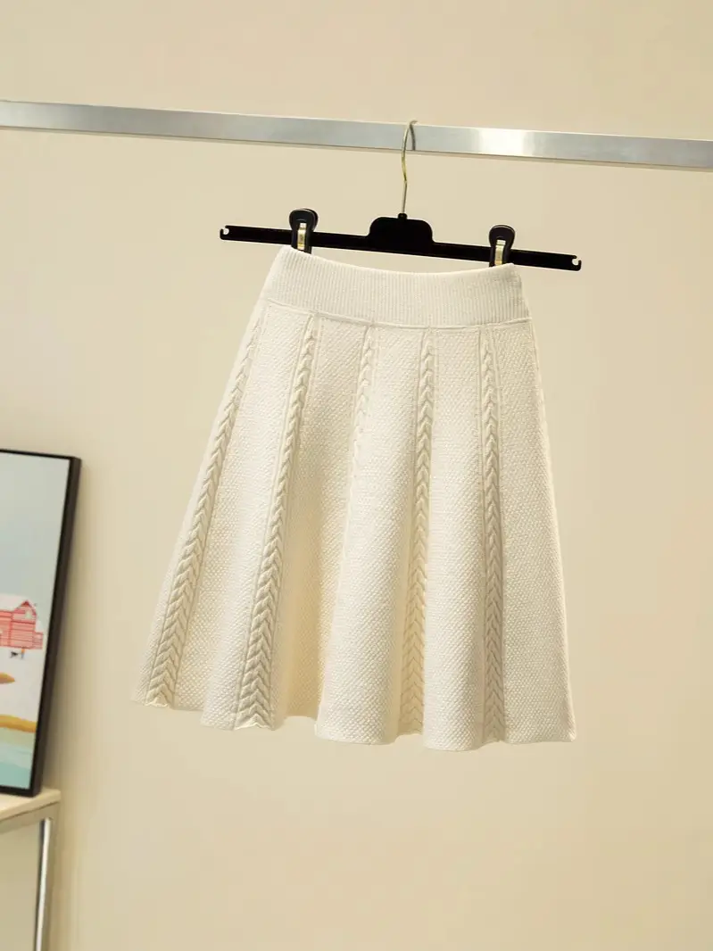 Knitted Wool A-Line Skirt Large Size White - Image 12
