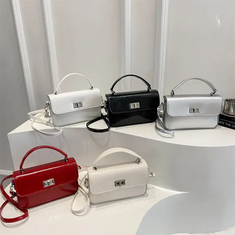 Elegant White Square Satchel Bag for Women - Image 9