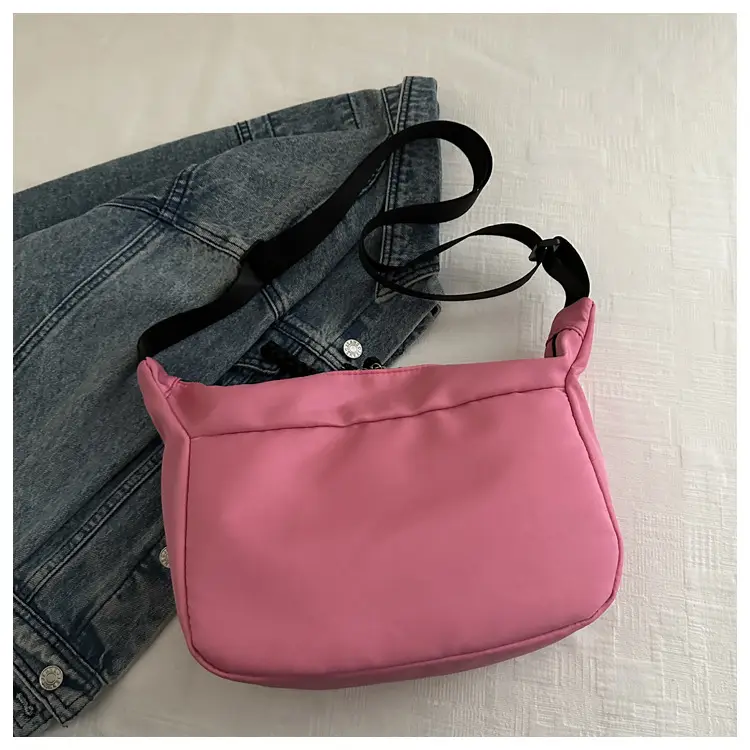 Women Crossbody Bag Large Capacity Lightweight Casual Messenger Bag — feature 12