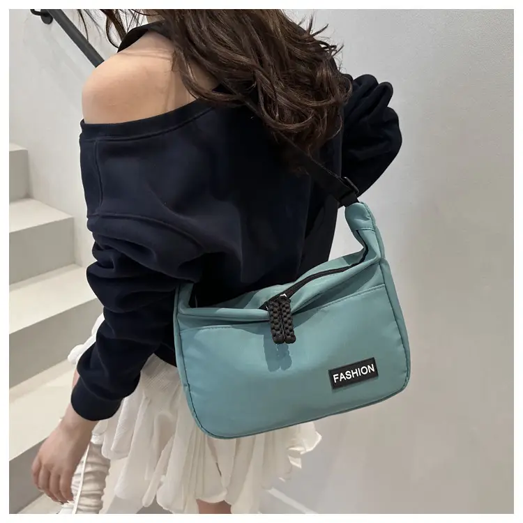 Women Crossbody Bag Large Capacity Lightweight Casual Messenger Bag — feature 29
