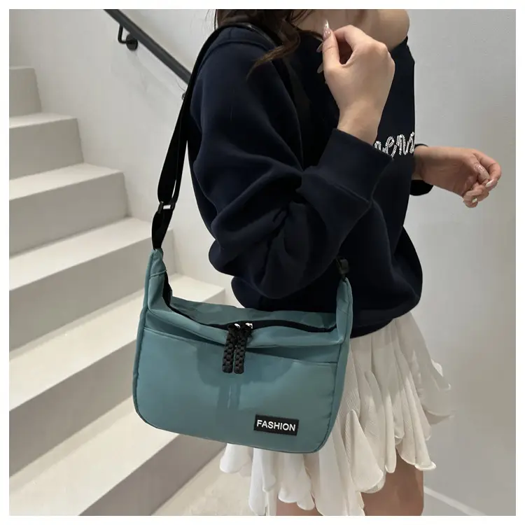 Women Crossbody Bag Large Capacity Lightweight Casual Messenger Bag — feature 30