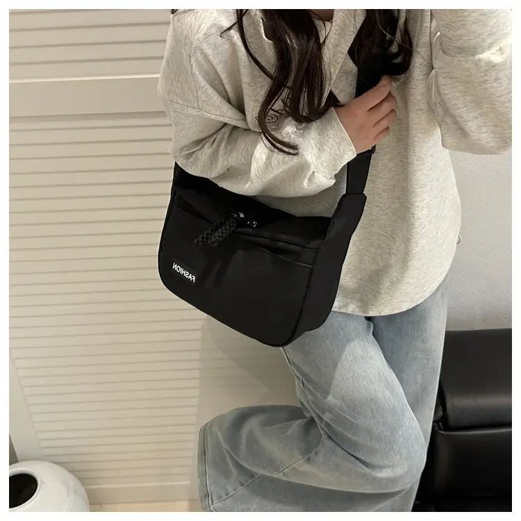 Women Crossbody Bag Large Capacity Lightweight Casual Messenger Bag — feature 45