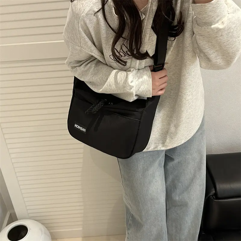 Women Crossbody Bag Large Capacity Lightweight Casual Messenger Bag - Image 2