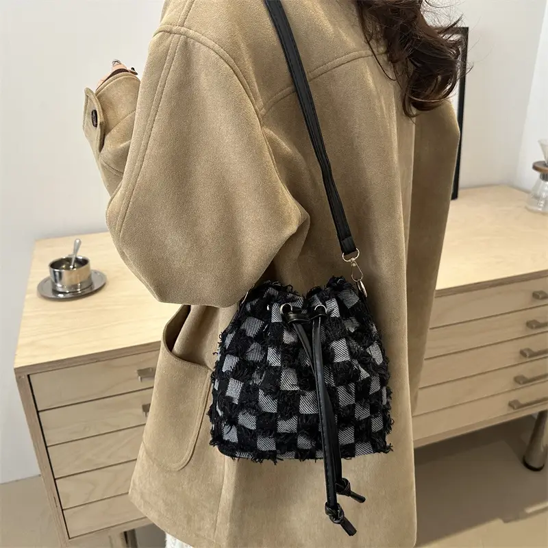 Retro Crossbody Bag Women Casual Shoulder Bag Large Capacity