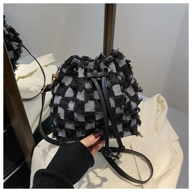Retro Crossbody Bag Women Casual Shoulder Bag Large Capacity — feature 26