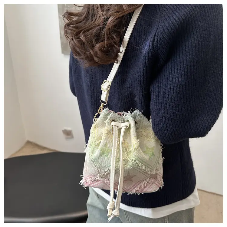 Retro Crossbody Bag Women Casual Shoulder Bag Large Capacity — feature 7