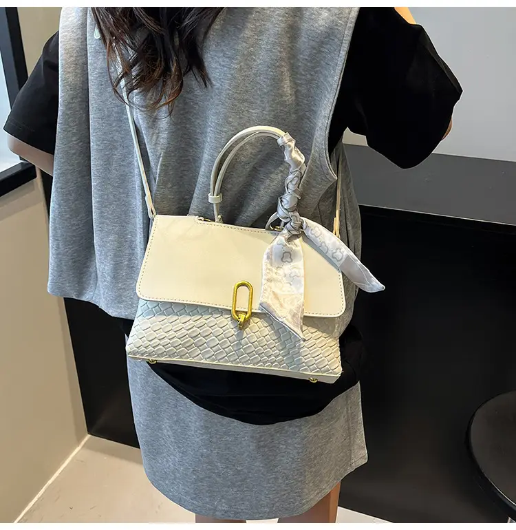 Women's Crossbody Shoulder Bag Cream White Embroidered 2025 — feature 14