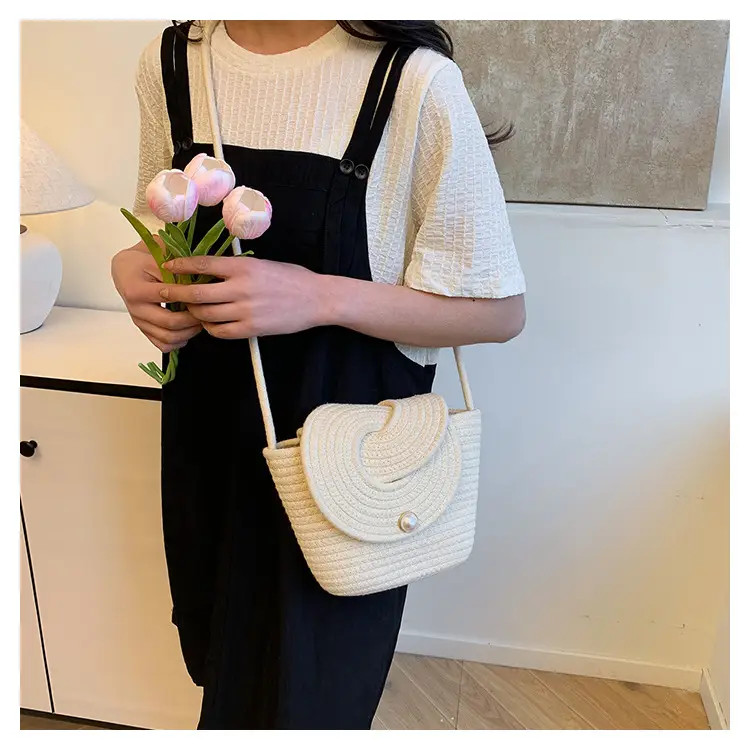 Women's Straw Pearl Crossbody Bag Mini Beach Bag — feature 15