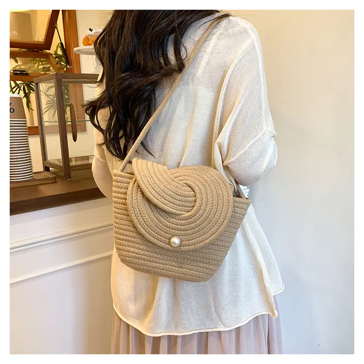 Women's Straw Pearl Crossbody Bag Mini Beach Bag — feature 8