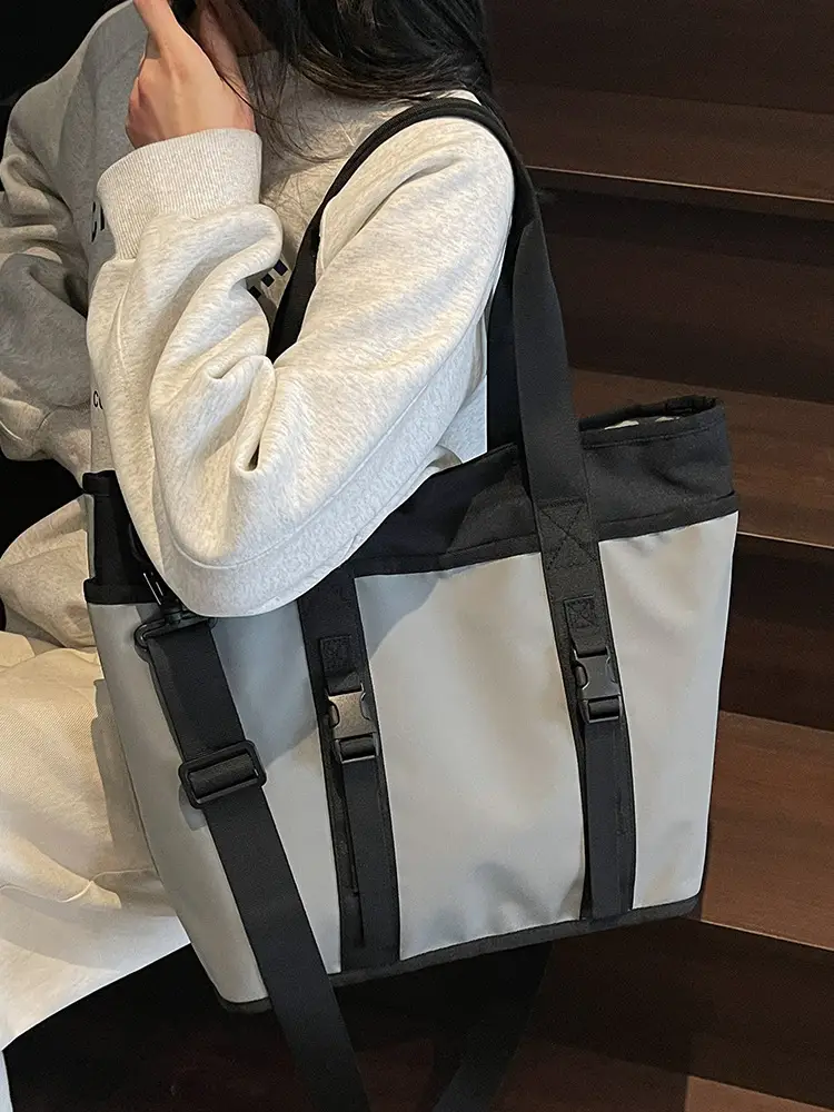Trendy Black & White Shoulder Bag for Travel & Commute