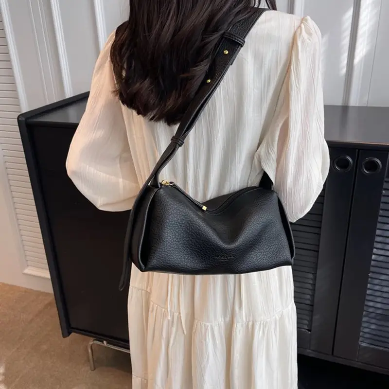 Women's Pink Textured Shoulder Bag 2026 - Image 7
