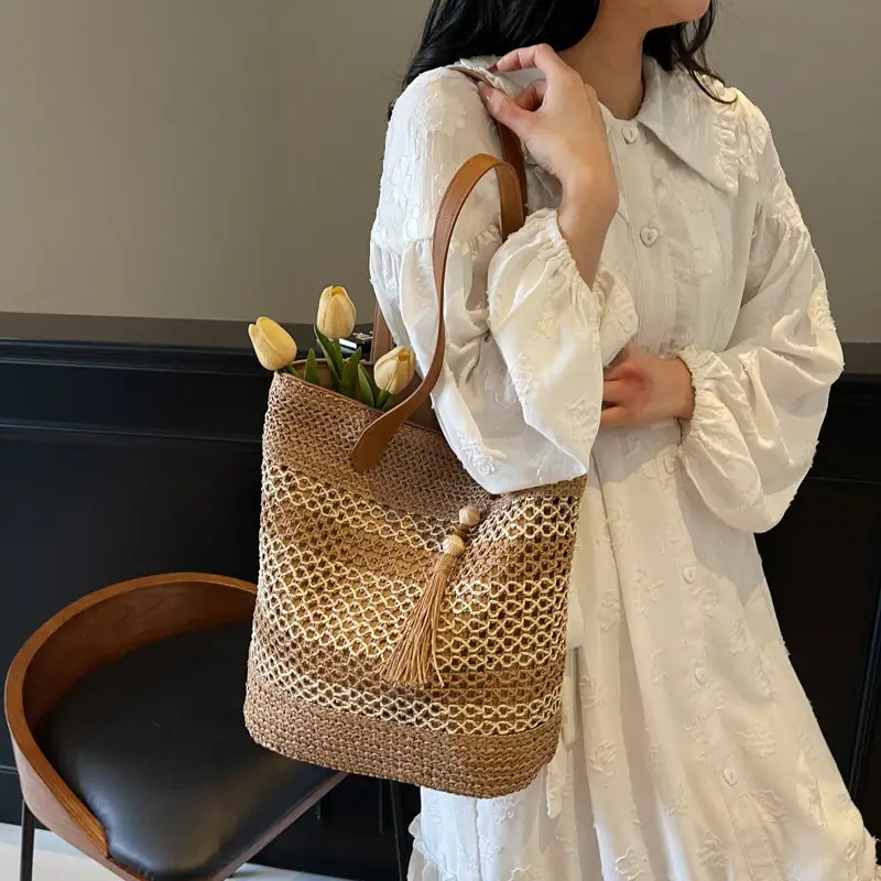 Straw Tote Bag Forest Color Casual Commute Vacation - Image 5