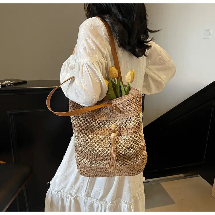 Straw Tote Bag Forest Color Casual Commute Vacation — feature 20