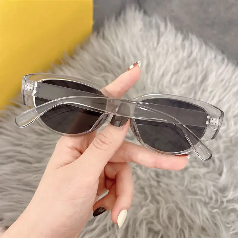 Queen Jiaer White Cat Eye Sunglasses for Men — feature 20
