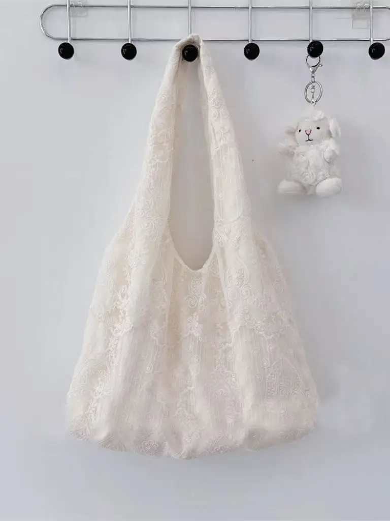 White Korean Style Lace Shoulder Tote Bag for Women - Image 4