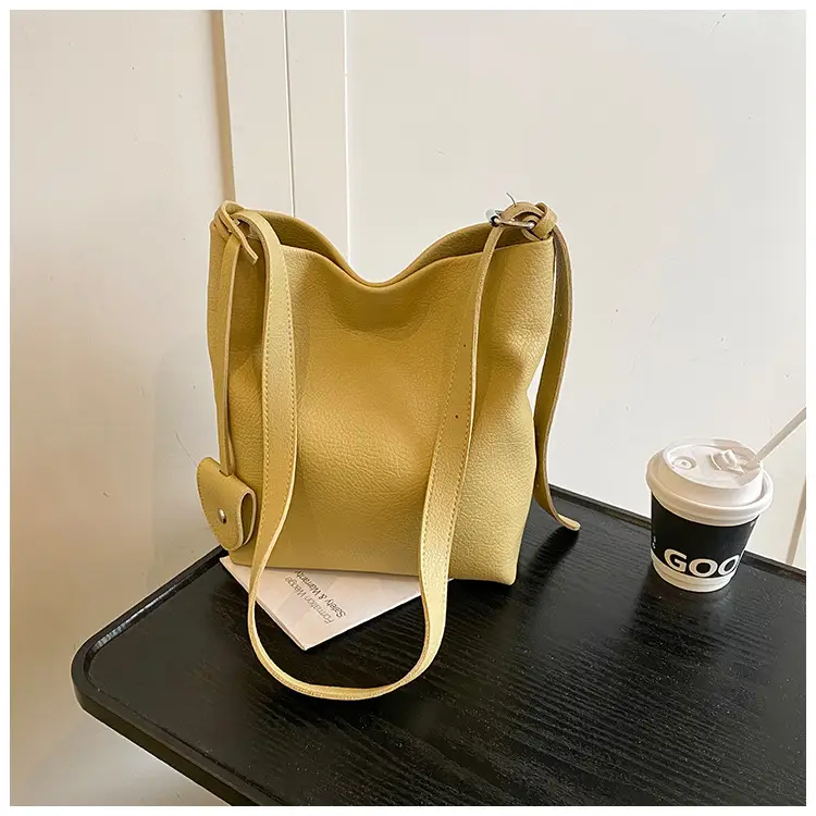 Black Leather Bucket Bag for Women 2025 - Image 2