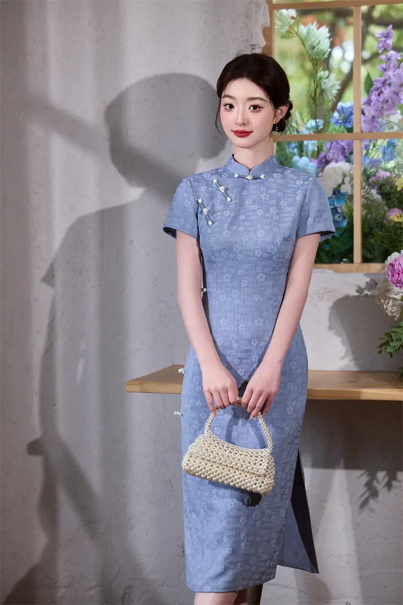 2025 Dark Blue Jacquard Side Button Cheongsam
