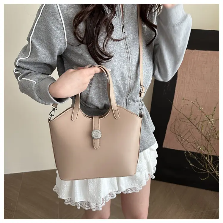 Green Vintage Niche Handbag for Women — feature 19