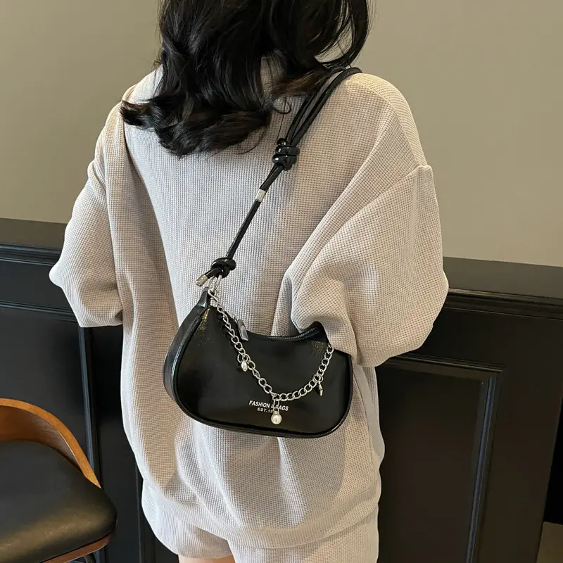 Elegant Yellow Chain Shoulder Bag for Women - Image 7