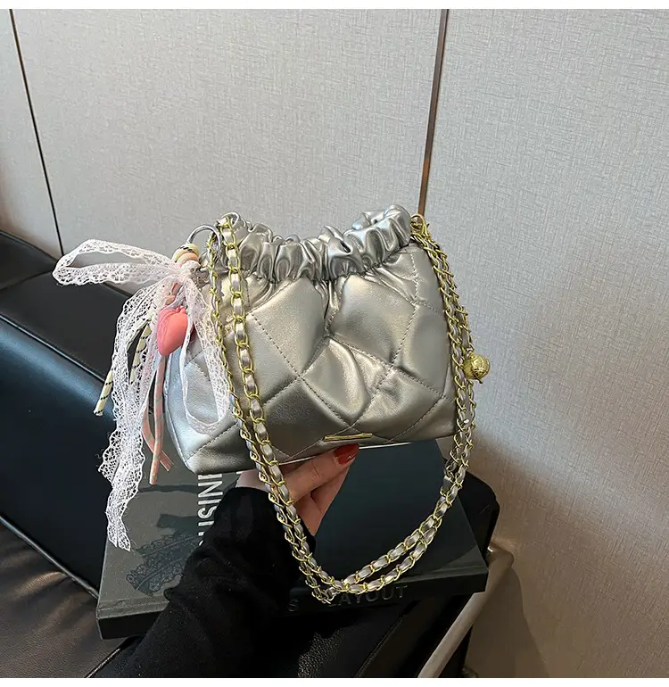 Quilted Chain Bucket Bag for Women 2025 New Fashion - Image 4