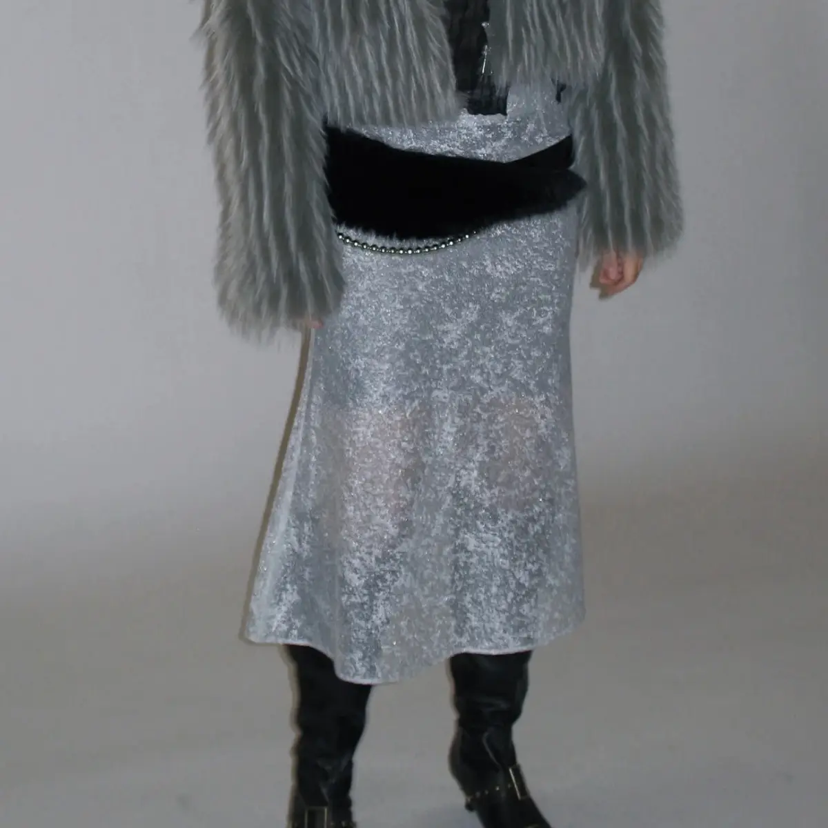 2025 Fur Belt Y2K Retro Silver Sparkle Belt - Image 4