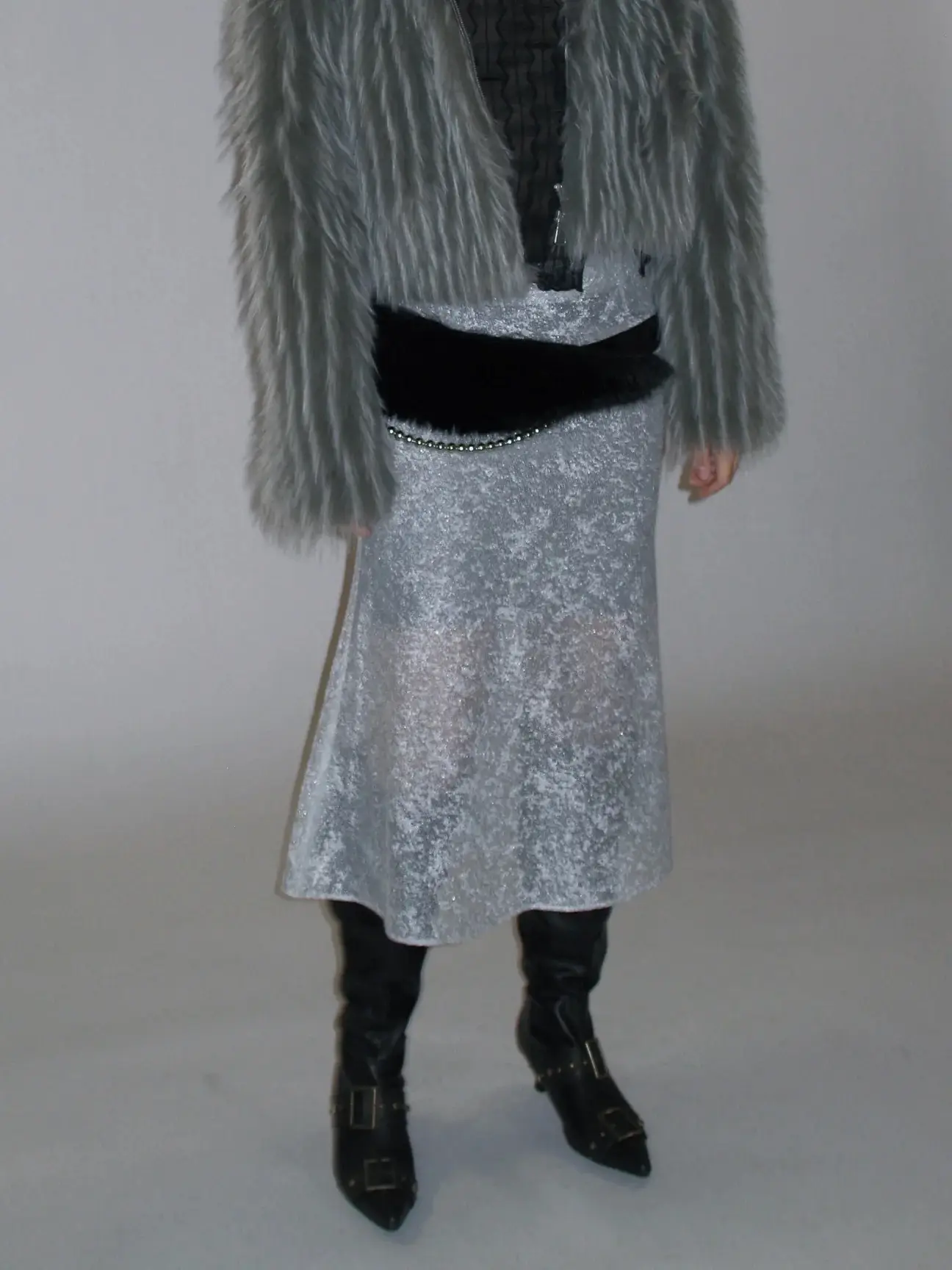 2025 Fur Belt Y2K Retro Silver Sparkle Belt — feature 12