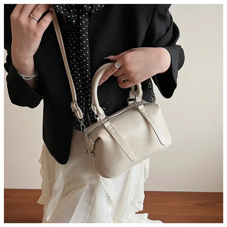 Light Blue Leather Handbag for Women 2026 — feature 15
