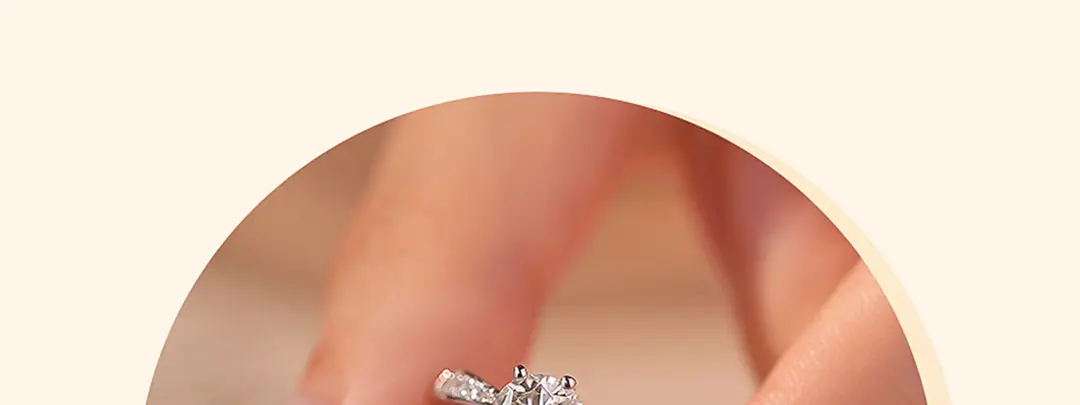 Simulated Moissanite Couple Ring with 1 Carat Diamond — feature 4