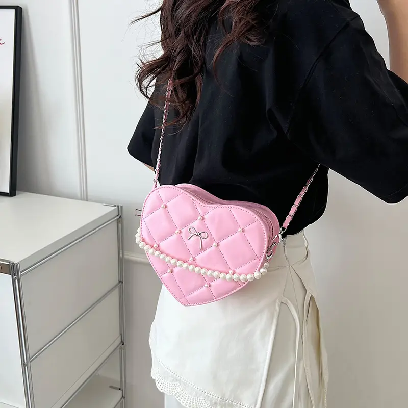 Pink Heart-Shaped Diamond Embossed Shoulder Bag for Women — feature 25