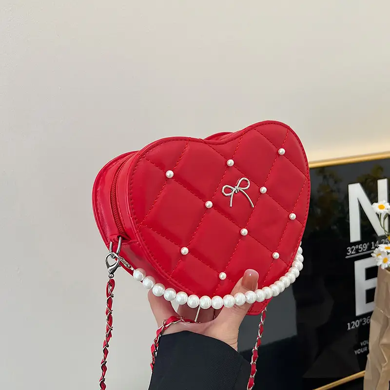 Pink Heart-Shaped Diamond Embossed Shoulder Bag for Women - Image 3