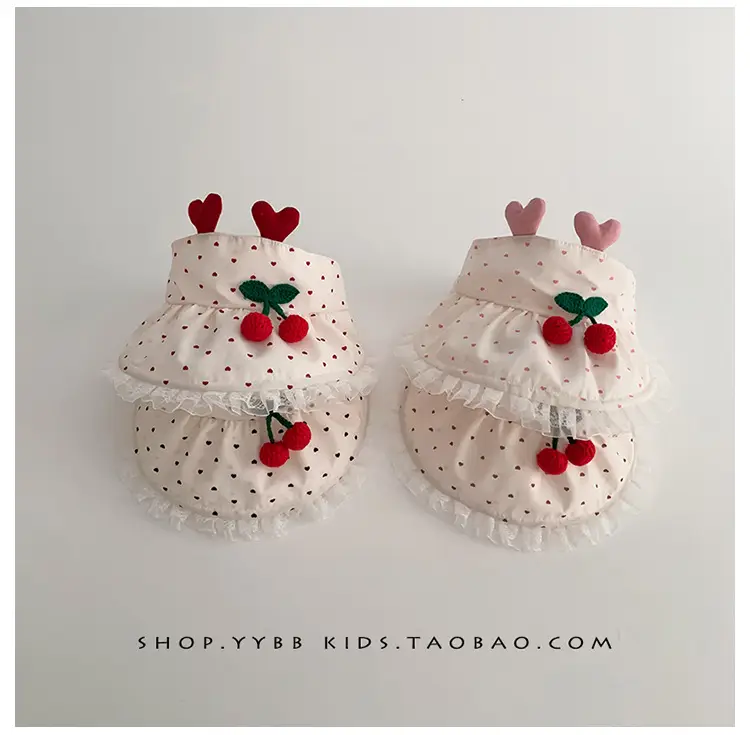 Baby Sun Hat with Duck Tongue & Heart Decor — feature 3