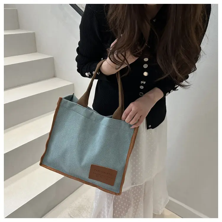 Women's Japanese Style Large Tote Bag 2025 — feature 11