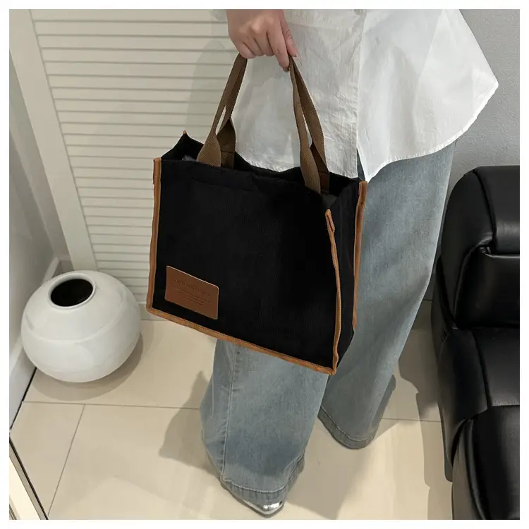 Women's Japanese Style Large Tote Bag 2025 — feature 8