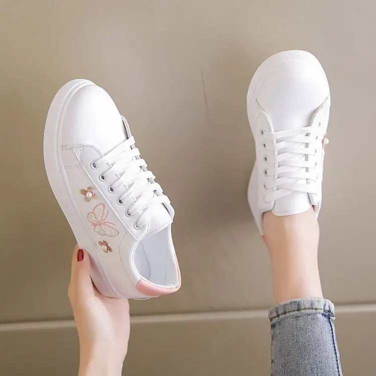 White Shoes Women's 2025 Spring and Summer New Lace-up Casual Women's Board Shoes Soft Sole All-match Running Shoes Women's Single-layer Shoes Student Shoes - Image 6